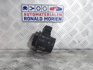Gebruikte Luchtmassameter Peugeot 306 Break (7E) 2.0 HDi Prijs € 9,99 Margeregeling aangeboden door Automaterialen Ronald Morien B.V.
