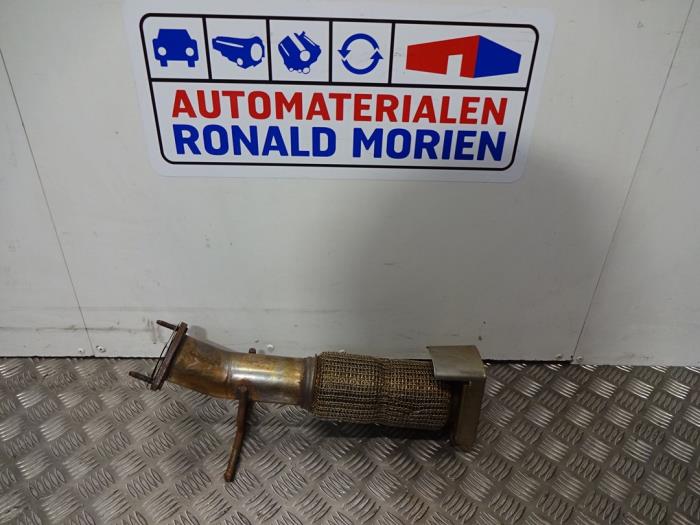 Gebruikte Uitlaat Tussenpijp Volvo V40 (MV) 1.5 T3 16V Geartronic Prijs € 30,00 Margeregeling aangeboden door Automaterialen Ronald Morien B.V.