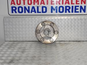 Gebruikte Vliegwiel Peugeot Expert (V1/VA/VB/VE/VF/VT/VY) 2.0 Blue HDi 180 16V Prijs € 125,00 Margeregeling aangeboden door Automaterialen Ronald Morien B.V.