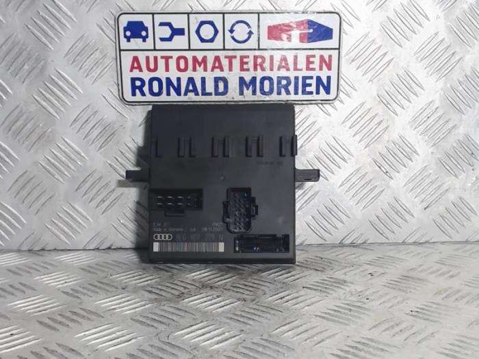Gebruikte Bodycontrol Module Audi A4 Avant (B7) 2.0 TFSI 20V Prijs € 39,00 Margeregeling aangeboden door Automaterialen Ronald Morien B.V.