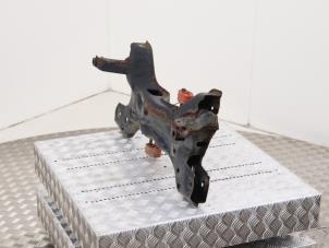 Gebruikte Subframe Volkswagen Polo V (6R) 1.4 16V Prijs € 49,00 Margeregeling aangeboden door Automaterialen Ronald Morien B.V.