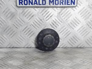 Gebruikte Licht Schakelaar Opel Corsa Prijs € 25,00 Margeregeling aangeboden door Automaterialen Ronald Morien B.V.