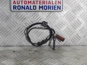 Gebruikte Uitlaat temperatuursensor Volkswagen Polo V (6R) 1.2 TDI 12V BlueMotion Prijs € 40,00 Margeregeling aangeboden door Automaterialen Ronald Morien B.V.