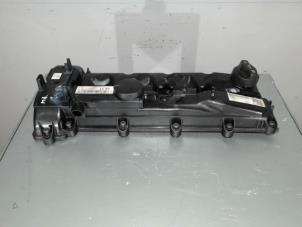 Gebruikte Kleppendeksel Mercedes GLA (156.9) 2.2 200 CDI, d 16V Prijs € 65,00 Margeregeling aangeboden door Automaterialen Ronald Morien B.V.