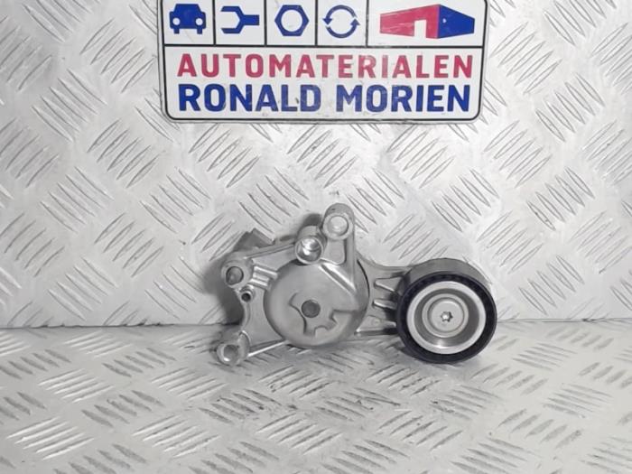 Gebruikte Spanrol Multiriem Peugeot Partner (GC/GF/GG/GJ/GK) 1.6 BlueHDi 100 Prijs € 35,00 Margeregeling aangeboden door Automaterialen Ronald Morien B.V.