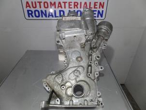 Gebruikte Distributiedeksel Volkswagen Polo Fun 1.4 FSI 16V Prijs € 150,00 Margeregeling aangeboden door Automaterialen Ronald Morien B.V.