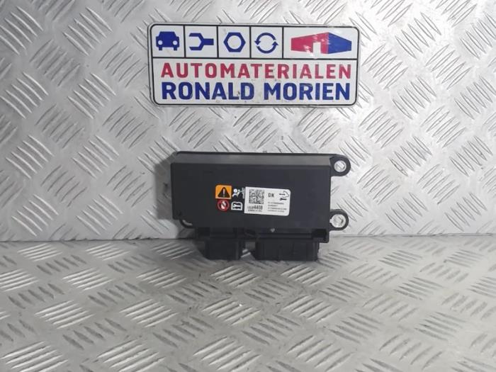 Module Airbag van een Opel Mokka/Mokka X 1.6 CDTI 16V 4x2 2015