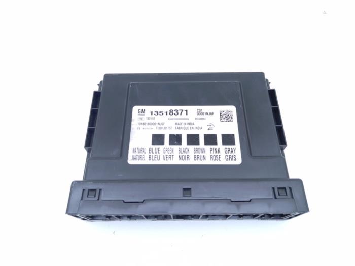 Gebruikte Bodycontrol Module Opel Astra K 1.4 16V Prijs € 45,00 Margeregeling aangeboden door Automaterialen Ronald Morien B.V.