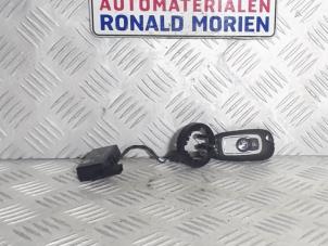Gebruikte Immobiliser module Opel Astra K 1.4 16V Prijs € 25,00 Margeregeling aangeboden door Automaterialen Ronald Morien B.V.