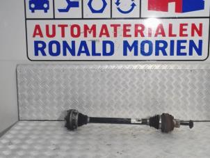 Gebruikte Steekas links-achter Audi RS 5 (8T3) 4.2 V8 32V Prijs € 95,00 Margeregeling aangeboden door Automaterialen Ronald Morien B.V.
