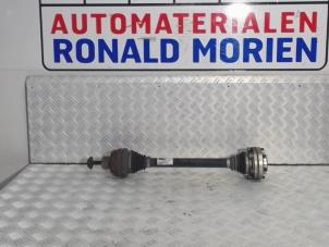 Gebruikte Steekas rechts-achter Audi RS 5 (8T3) 4.2 V8 32V Prijs € 95,00 Margeregeling aangeboden door Automaterialen Ronald Morien B.V.