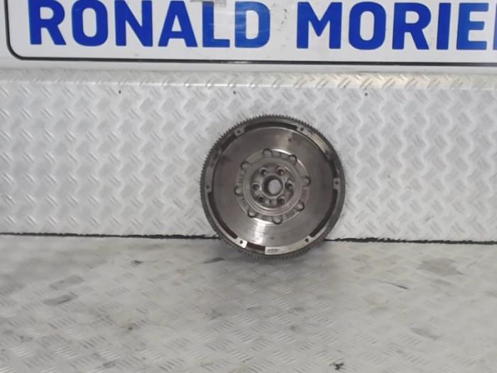 Gebruikte Vliegwiel Skoda Octavia Combi (1Z5) 1.6 TDI Greenline Prijs € 195,00 Margeregeling aangeboden door Automaterialen Ronald Morien B.V.