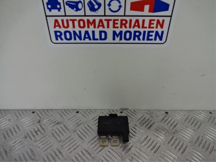 Gebruikte Diversen Volvo V40 Cross Country (MZ) 1.5 T3 16V Geartronic Prijs € 25,00 Margeregeling aangeboden door Automaterialen Ronald Morien B.V.