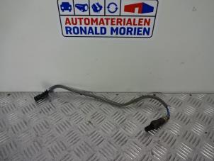 Gebruikte Lambda Sonde Volvo V40 Cross Country (MZ) 1.5 T3 16V Geartronic Prijs € 59,00 Margeregeling aangeboden door Automaterialen Ronald Morien B.V.