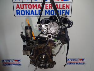 Motor van een Audi A4 Avant (B6) 1.9 TDI PDE 130 2004