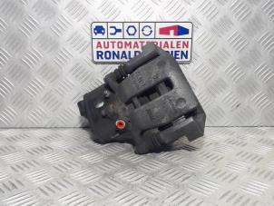 Gebruikte Remklauw (Tang) rechts-achter Volvo XC60 I (DZ) 2.0 T5 16V Prijs € 45,00 Margeregeling aangeboden door Automaterialen Ronald Morien B.V.