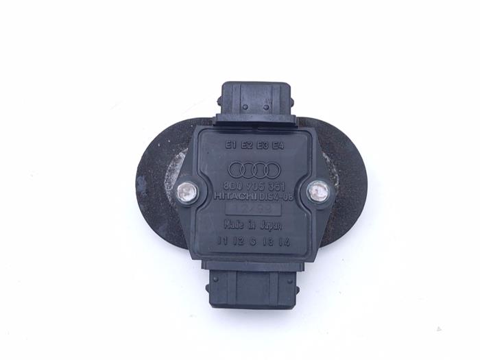 Gebruikte Module ontsteking Volkswagen Passat (3B2) 1.8 T 20V Prijs € 25,00 Margeregeling aangeboden door Automaterialen Ronald Morien B.V.