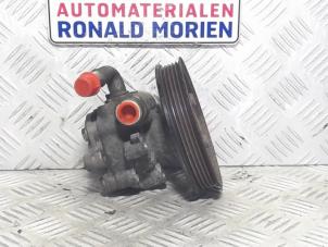 Gebruikte Pomp Servo Volkswagen Passat (3B2) 1.8 T 20V Prijs € 49,00 Margeregeling aangeboden door Automaterialen Ronald Morien B.V.
