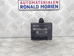Gebruikte Centrale Deurvergrendelings Module Audi Q7 (4LB) 4.2 TDI V8 32V Tiptronic Prijs € 15,00 Margeregeling aangeboden door Automaterialen Ronald Morien B.V.