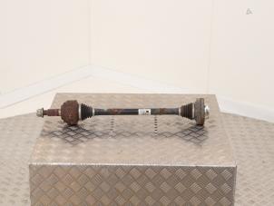 Gebruikte Steekas links-achter Audi Q7 (4LB) 4.2 TDI V8 32V Tiptronic Prijs € 30,00 Margeregeling aangeboden door Automaterialen Ronald Morien B.V.