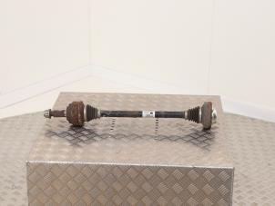 Gebruikte Aandrijfas rechts-achter Audi Q7 (4LB) 4.2 TDI V8 32V Tiptronic Prijs € 45,00 Margeregeling aangeboden door Automaterialen Ronald Morien B.V.