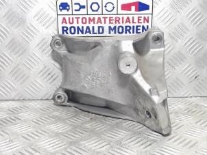 Gebruikte Motorsteun Audi Q7 (4LB) 4.2 TDI V8 32V Tiptronic Prijs € 35,00 Margeregeling aangeboden door Automaterialen Ronald Morien B.V.