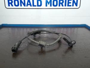 Gebruikte ABS Sensor Opel Zafira Tourer (P12) 2.0 CDTI 16V 130 Ecotec Prijs € 30,00 Margeregeling aangeboden door Automaterialen Ronald Morien B.V.