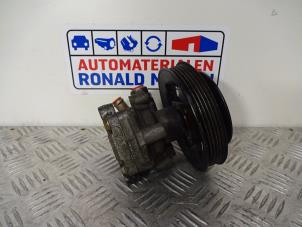 Gebruikte Pomp Servo Volkswagen Passat Variant (3B5) 1.8 T 20V Prijs € 45,00 Margeregeling aangeboden door Automaterialen Ronald Morien B.V.