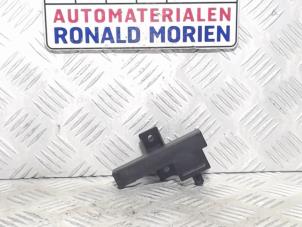Gebruikte Antenne Audi S4 Avant (B8) 3.0 TFSI V6 24V Prijs € 10,00 Margeregeling aangeboden door Automaterialen Ronald Morien B.V.