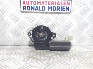 Gebruikte Schuifdak Motor Volkswagen Tiguan (AD1) 2.0 TDI 16V 4Motion Prijs € 59,00 Margeregeling aangeboden door Automaterialen Ronald Morien B.V.