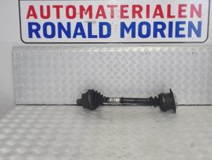 Gebruikte Aandrijfas rechts-voor Audi A6 Quattro (C5) 2.7 T 30V Prijs € 69,00 Margeregeling aangeboden door Automaterialen Ronald Morien B.V.