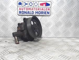 Gebruikte Pomp Servo Ford Ka I 1.3i Prijs € 55,00 Margeregeling aangeboden door Automaterialen Ronald Morien B.V.