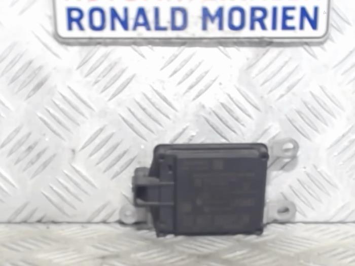 Gebruikte Cruise control sensor Nissan X-Trail (T32) 2.0 dCi All Mode Prijs € 245,00 Margeregeling aangeboden door Automaterialen Ronald Morien B.V.
