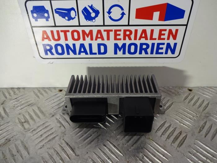 Gebruikte Koeling Module Renault Master III (FV) 2.3 dCi 135 16V RWD Prijs € 19,00 Margeregeling aangeboden door Automaterialen Ronald Morien B.V.