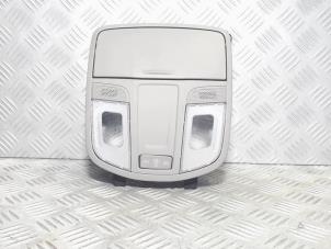 Gebruikte Binnenverlichting voor Hyundai Tucson (TL) 1.6 GDi 16V 2WD Prijs € 35,00 Margeregeling aangeboden door Automaterialen Ronald Morien B.V.