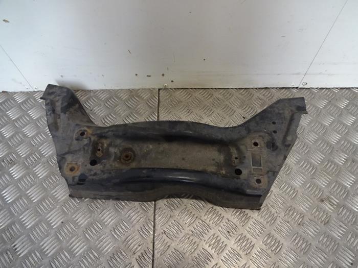 Gebruikte Subframe Audi A2 (8Z0) 1.4 16V Prijs € 49,00 Margeregeling aangeboden door Automaterialen Ronald Morien B.V.