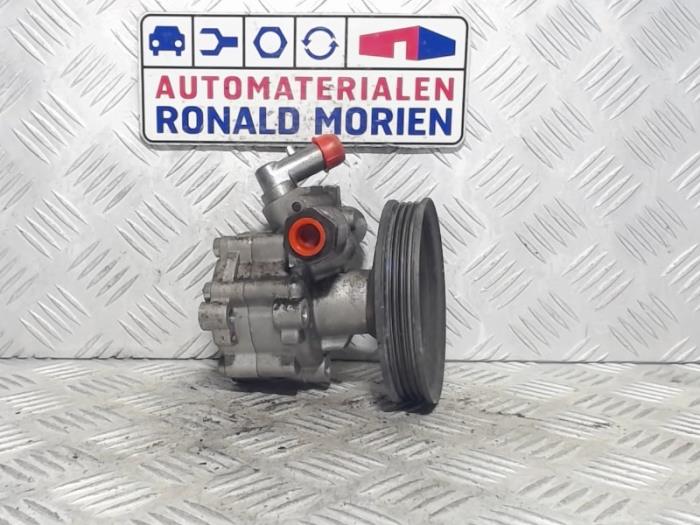 Gebruikte Servopomp Fiat Doblo Cargo (223) 1.3 D 16V Multijet Prijs € 75,00 Margeregeling aangeboden door Automaterialen Ronald Morien B.V.