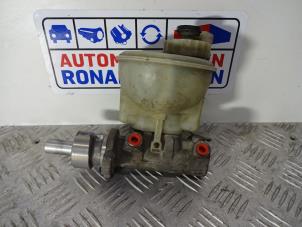 Gebruikte Hoofdremcilinder Volkswagen Golf III (1H1) 2.0 GTI Prijs € 25,00 Margeregeling aangeboden door Automaterialen Ronald Morien B.V.