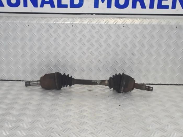 Gebruikte Steekas links-voor Fiat Doblo Cargo (223) 1.3 D 16V Multijet Prijs € 45,00 Margeregeling aangeboden door Automaterialen Ronald Morien B.V.