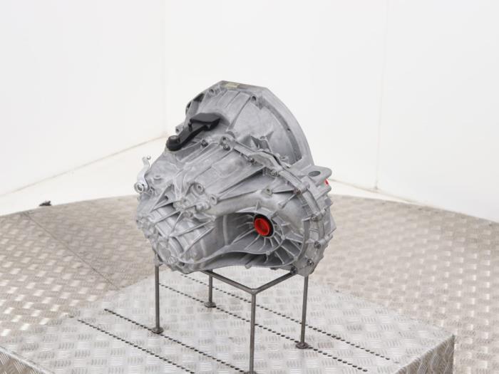 Versnellingsbak van een Opel Vivaro 2012