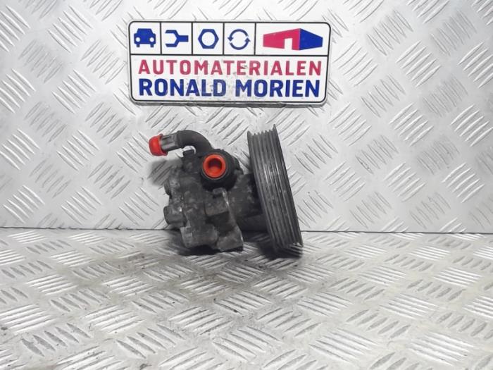 Gebruikte Servopomp Volkswagen Golf IV (1J1) 1.9 TDI Prijs € 29,00 Margeregeling aangeboden door Automaterialen Ronald Morien B.V.