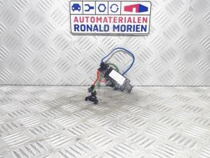 Gebruikte Sensor (overige) Opel Crossland (X) 1.6 CDTi 120 Prijs € 45,00 Margeregeling aangeboden door Automaterialen Ronald Morien B.V.