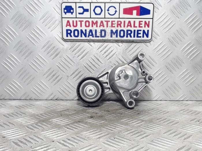 Gebruikte Spanner multiriem Opel Crossland (X) 1.6 CDTi 120 Prijs € 15,00 Margeregeling aangeboden door Automaterialen Ronald Morien B.V.
