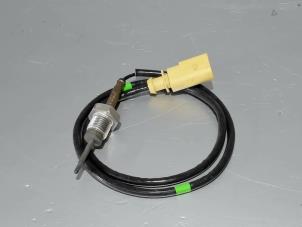 Gebruikte Uitlaat temperatuursensor Volkswagen T-Roc I 2.0 TDI 150 4Motion 16V Prijs € 57,48 Inclusief btw aangeboden door Automaterialen Ronald Morien B.V.