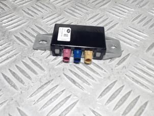 Gebruikte Antenne Versterker Landrover Range Rover Evoque (LVJ/LVS) 2.2 SD4 16V Prijs € 19,00 Margeregeling aangeboden door Automaterialen Ronald Morien B.V.
