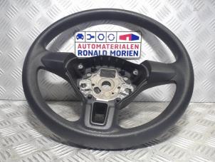 Gebruikte Stuurwiel Volkswagen Polo V (6R) Prijs € 45,00 Margeregeling aangeboden door Automaterialen Ronald Morien B.V.