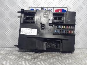 Gebruikte Zekeringkast Ford Transit Prijs € 125,00 Margeregeling aangeboden door Automaterialen Ronald Morien B.V.