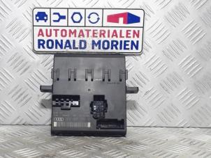 Gebruikte Computer Body Control Audi A4 Avant (B7) 2.0 TDI Prijs € 95,00 Margeregeling aangeboden door Automaterialen Ronald Morien B.V.