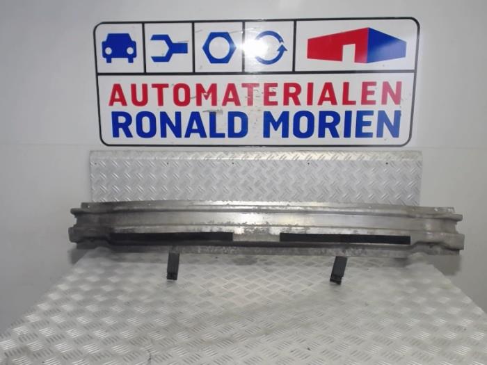 Gebruikte Bumperframe achter Audi A4 Avant (B8) 1.8 TFSI 16V Prijs € 25,00 Margeregeling aangeboden door Automaterialen Ronald Morien B.V.