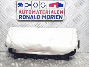 Gebruikte Airbag rechts (Dashboard) Dacia Duster (SR) Prijs € 145,00 Margeregeling aangeboden door Automaterialen Ronald Morien B.V.